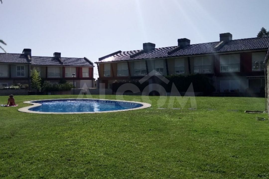 Casa / Chalet En Alquiler En Playa Las Sinas, Vilanova De Arousa (Pontevedra) - Ref: 2283 - 1/11