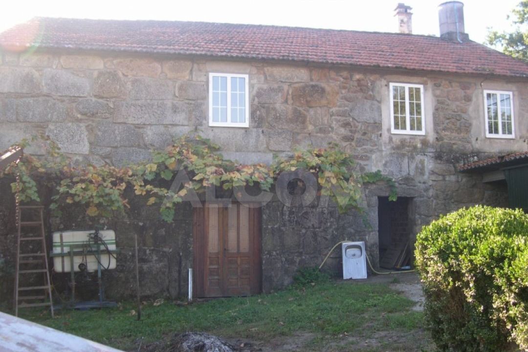 Casa Rústica En Venta En Lantaño, Portas (Pontevedra) - Ref: 925 - 1/9